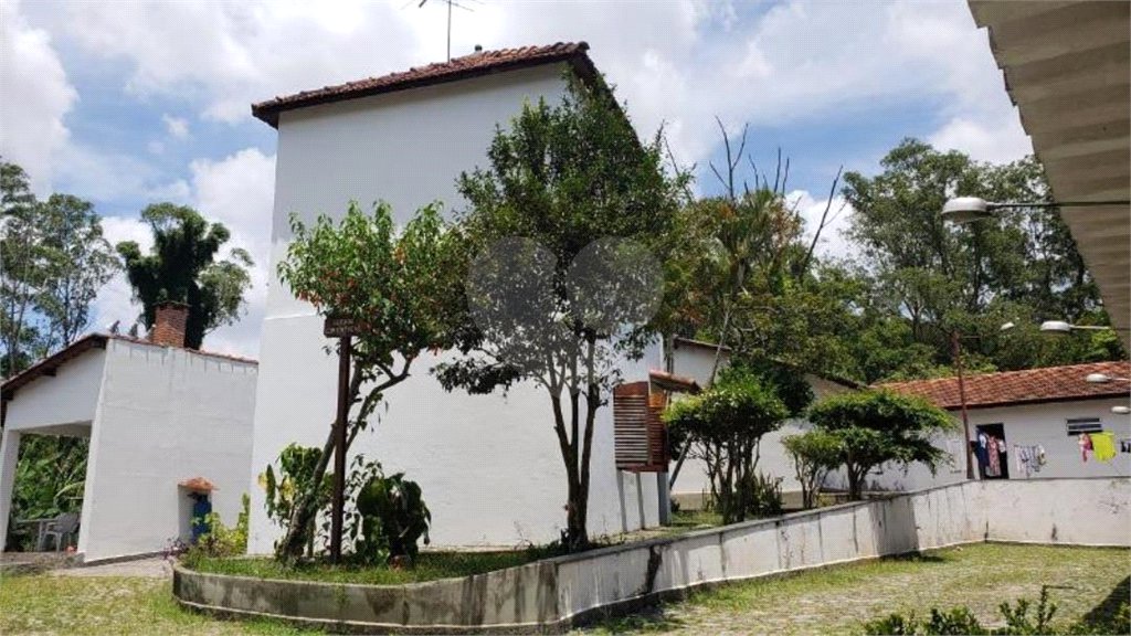 Casa à venda com 4 quartos, sendo 2 suítes, em Horto, São Paulo, SP