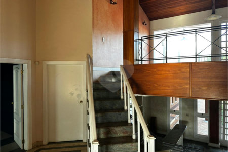 Casa à venda com 4 suítes em Vila Petrópolis, Atibaia, SP