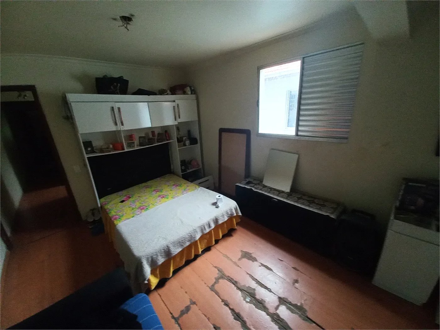 Sobrado à venda com 3 quartos, sendo 1 suíte,  em Jardim Helga, São Paulo, SP