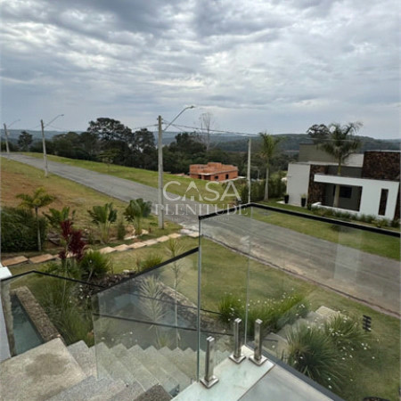 Casa em condomínio à venda ou para alugar com 5 quartos, sendo 3 suítes, no Centro, Piedade, SP