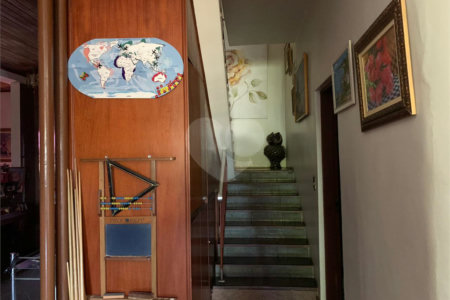Sobrado à venda ou para alugar com 5 quartos, sendo 4 suítes, em Chácara Monte Alegre, São Paulo, SP