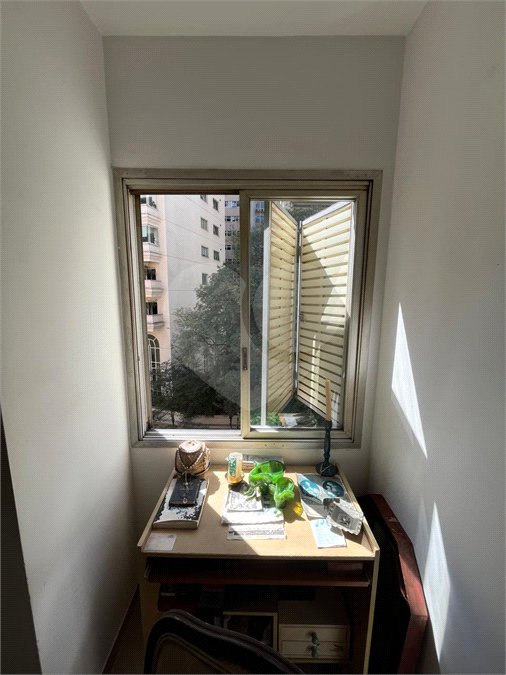 Apartamento à venda com 3 quartos, sendo 2 suítes,  em Jardim Paulista, São Paulo, SP