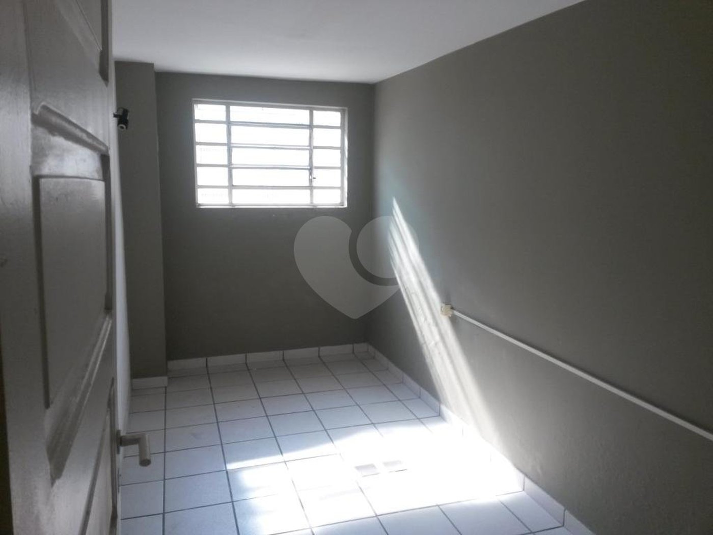 Sobrado à venda com 15 quartos, sendo 3 suítes, em Tucuruvi, São Paulo, SP