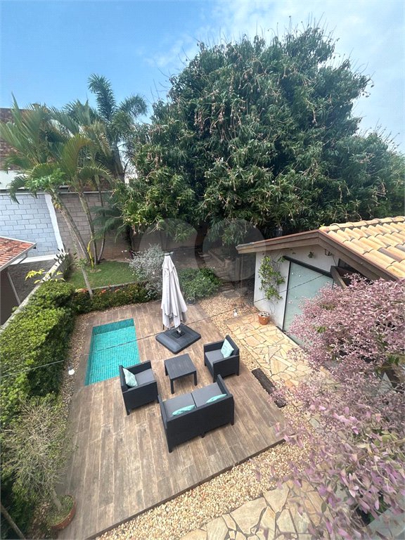Casa à venda com 3 suítes no condomínio Braziliana, Valinhos - SP