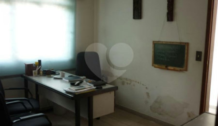 Sobrado à venda com 3 quartos, sendo 1 suíte,  em Horto Florestal, São Paulo, SP