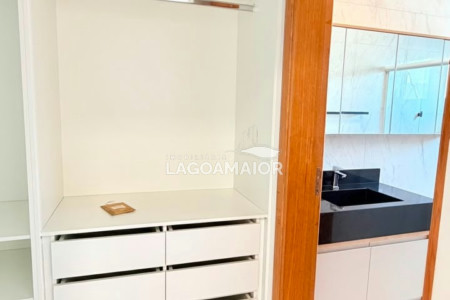 Casa à venda com 3 quartos, sendo 2 suítes, em Residencial Costa Leste, Três Lagoas, MS