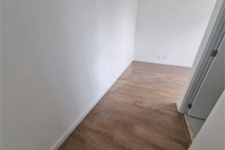 Apartamento à venda com 2 quartos, sendo 1 suíte, em Parque São Jorge, São Paulo, SP