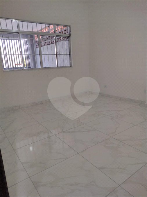 Sobrado à venda com 3 quartos, sendo 1 suíte, em Jaraguá, São Paulo, SP