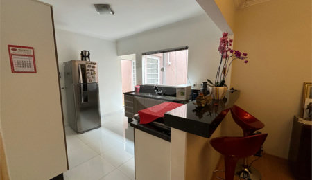 Casa à venda com 4 quartos, sendo 1 suíte,  em Vila Barth, Itapetininga, SP