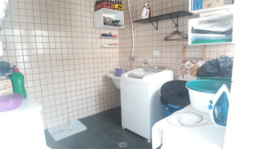 Casa Térrea à venda com 4 quartos, sendo 1 suíte, em Vila Romero, São Paulo, SP