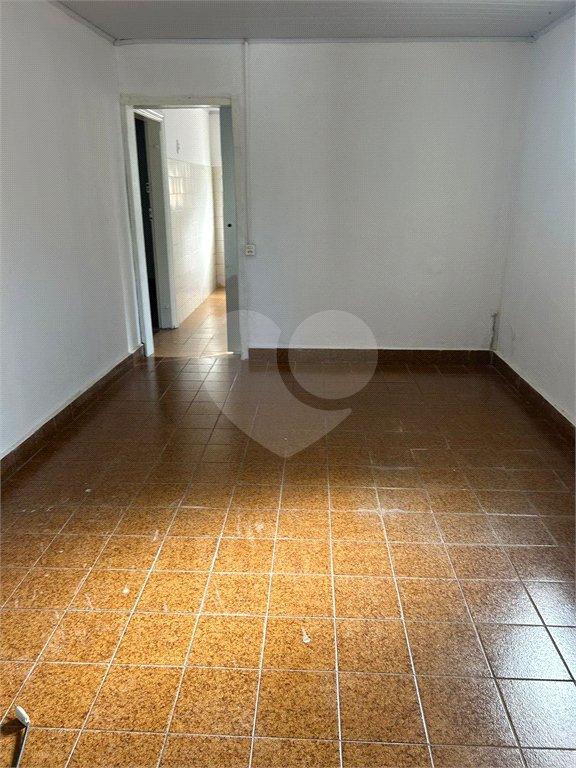 Casa para alugar com 6 quartos, sendo 3 suítes, no Centro, São Manuel, SP