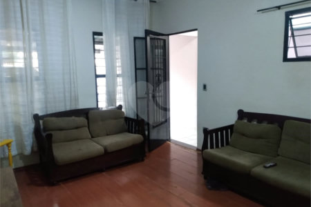 Casa à venda com 2 quartos em Parque da Lagoa, Itapetininga, SP