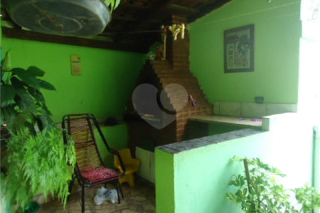 Casa à venda com 3 quartos, sendo 1 suíte, em Azulville I, São Carlos, SP
