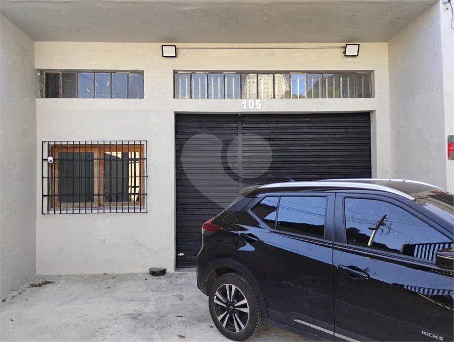 Espaço com 85 m2 na Vila Mascote