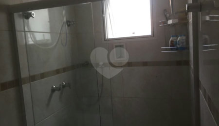 Casa à venda com 3 quartos, sendo 1 suíte, no condomínio Morada do Horto, São Paulo - SP