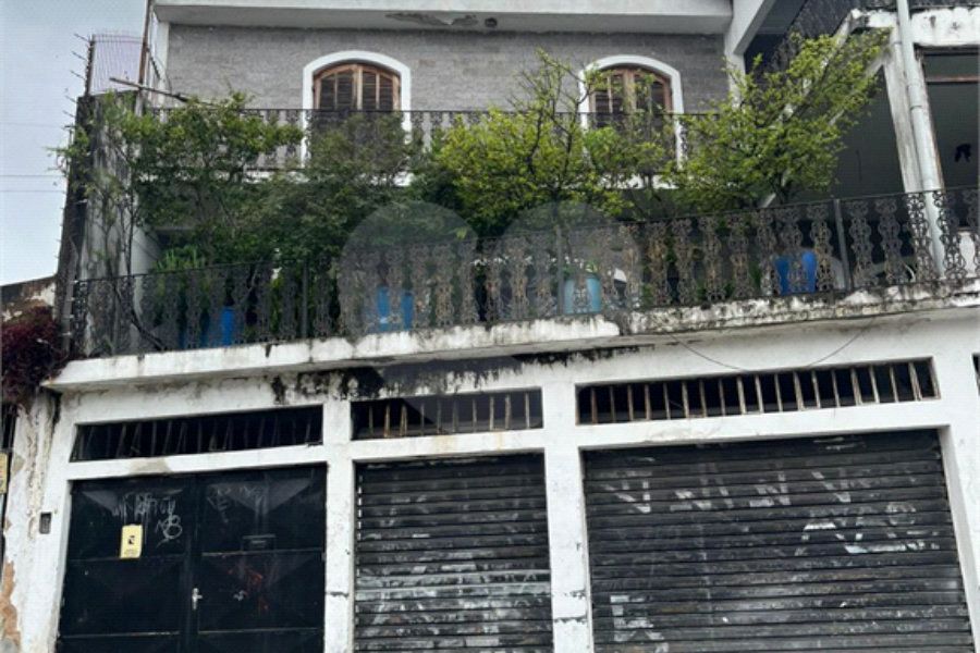 Sobrado à venda com 3 quartos, sendo 1 suíte, em Tremembé, São Paulo, SP