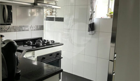 Apartamento à venda com 3 quartos em Conjunto Residencial José Bonifácio, São Paulo, SP