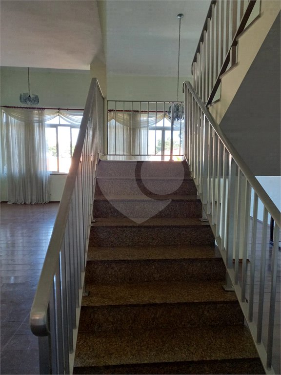 Sobrado à venda com 5 quartos, sendo 2 suítes,  em Tremembé, São Paulo, SP