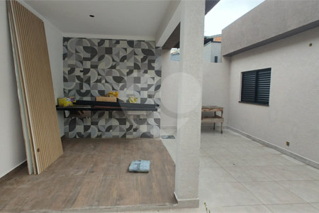 Casa Térrea à venda com 3 quartos, sendo 1 suíte,  em Nova Cerejeira, Atibaia, SP