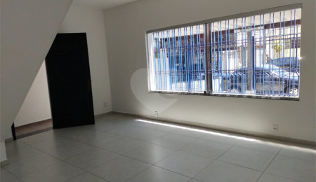 Casa à venda com 3 quartos, sendo 1 suíte,  em Vila Cordeiro, São Paulo, SP