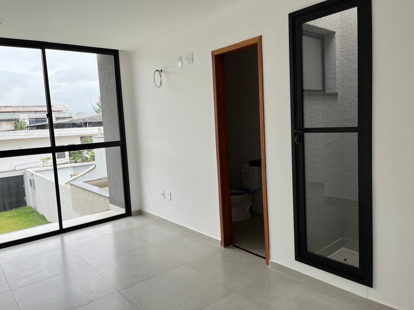 Casa à venda com 3 quartos, sendo 1 suíte, em Guaratiba, Rio de Janeiro, RJ