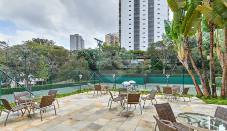 Apartamento à venda com 4 suítes em Santo Amaro, São Paulo, SP