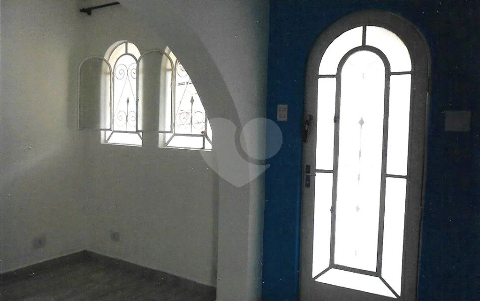 Casa à venda com 2 suítes em Parada Inglesa, São Paulo, SP
