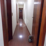 Casa à venda com 4 quartos, sendo 2 suítes, em Jardins, Bragança Paulista, SP