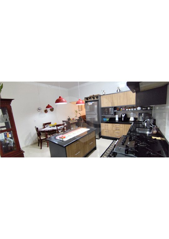 Casa Térrea à venda com 3 quartos, sendo 1 suíte, em Vila Maria Helena, Indaiatuba, SP