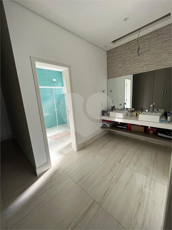 Casa à venda com 6 quartos, sendo 4 suítes,  no condomínio Estância Marambaia, Vinhedo - SP