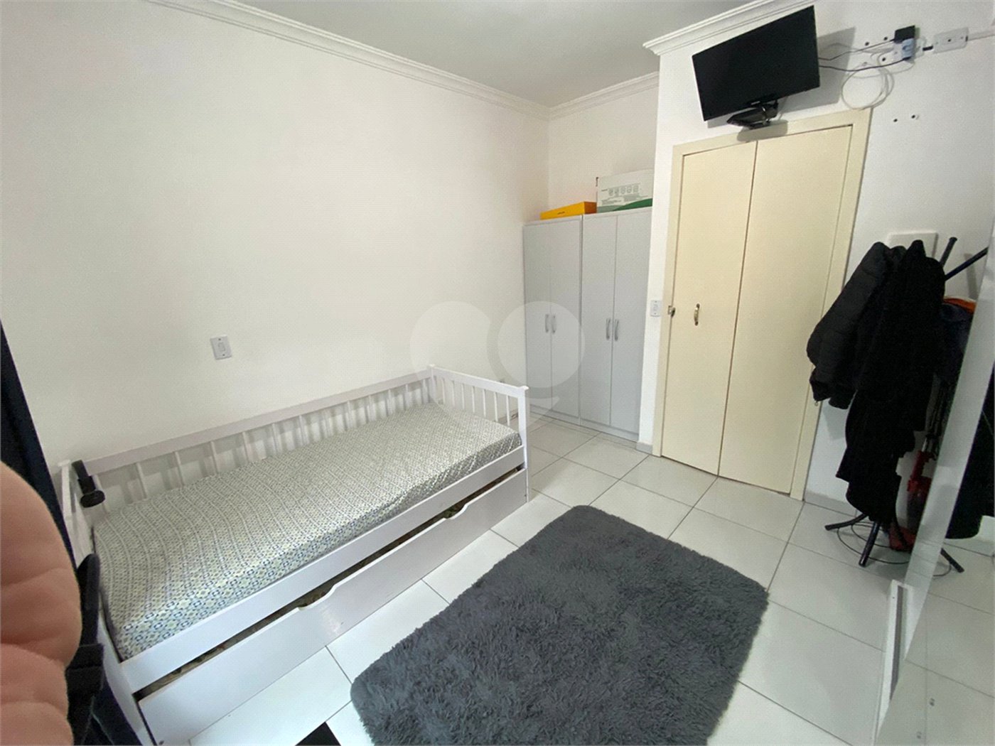 Casa à venda com 2 quartos, sendo 1 suíte, no Centro, Mairinque, SP