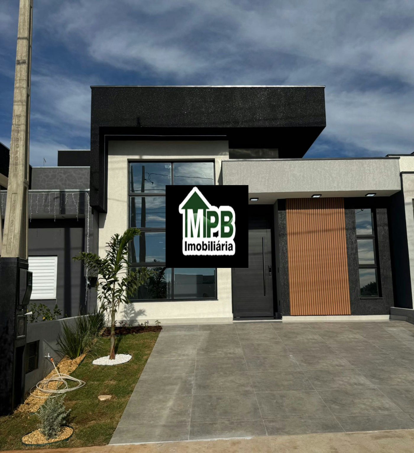 Casa à venda com 3 quartos, sendo 1 suíte, no condomínio Jardim Residencial Villagio Ipanema I, Sorocaba - SP