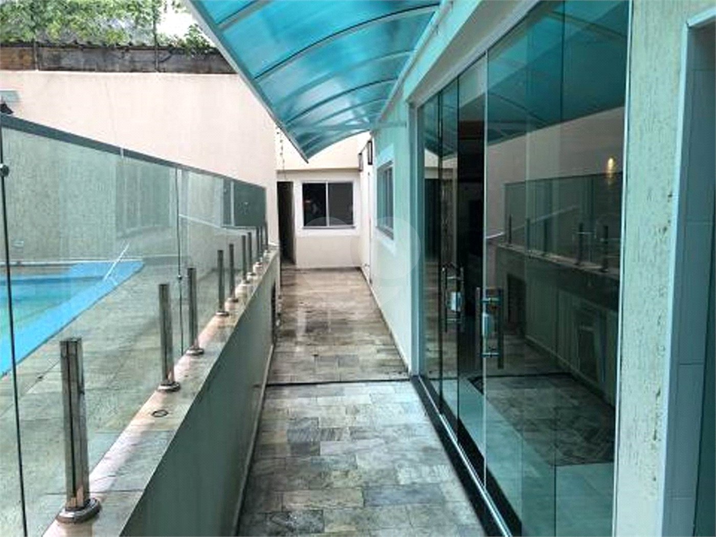 Sobrado à venda com 3 suítes em Tremembé, São Paulo, SP