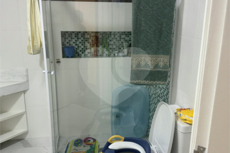 Apartamento à venda com 3 quartos, sendo 1 suíte, em Vila Gomes Cardim, São Paulo, SP