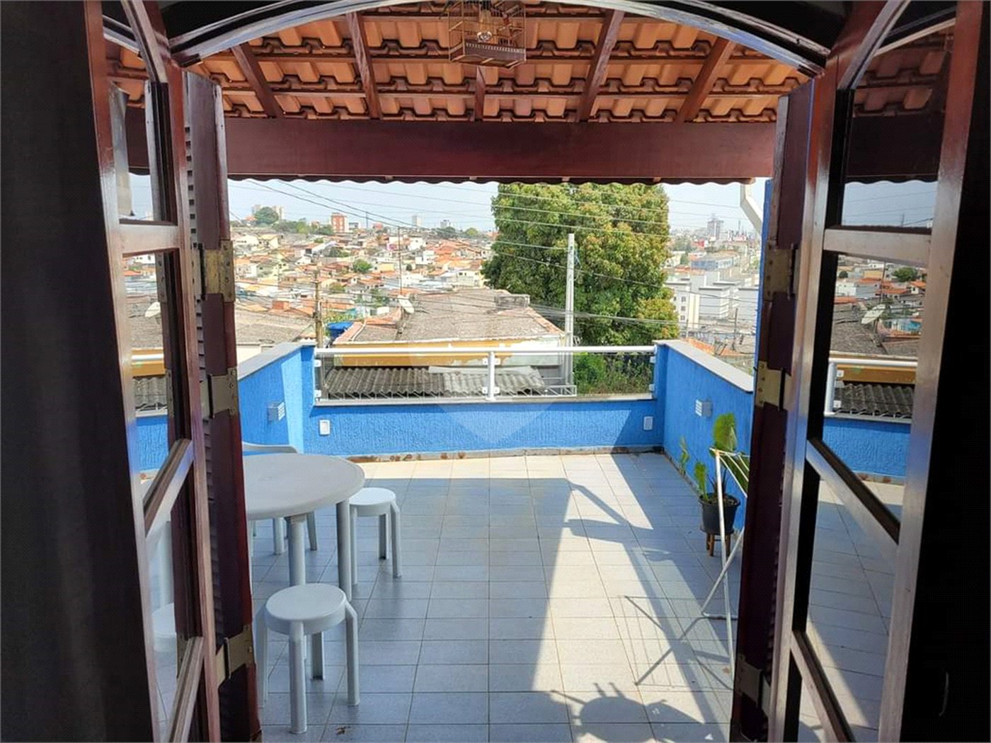 Sobrado à venda com 2 quartos, sendo 1 suíte,  em Vila Sud Menuci, Mogi das Cruzes, SP