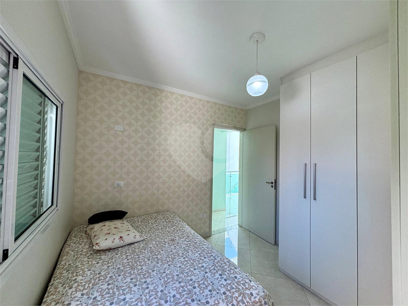 Casa à venda ou para alugar com 6 quartos, sendo 1 suíte, em Residencial/Comercial, Guarulhos, SP