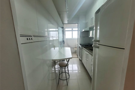 Apartamento para alugar com 2 quartos em Vila Anastácio, São Paulo, SP