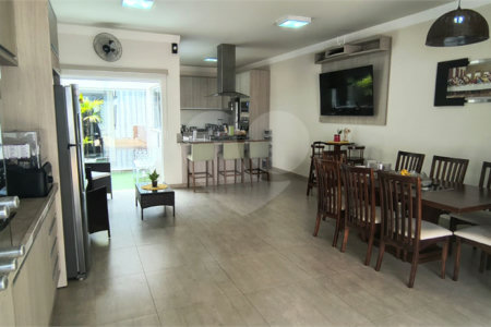 Casa à venda com 3 quartos, sendo 1 suíte, em Jardim Marabá, Itapetininga, SP