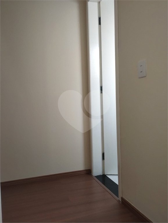 Casa à venda com 2 quartos, sendo 1 suíte, em Vila Caputera, Mogi das Cruzes, SP