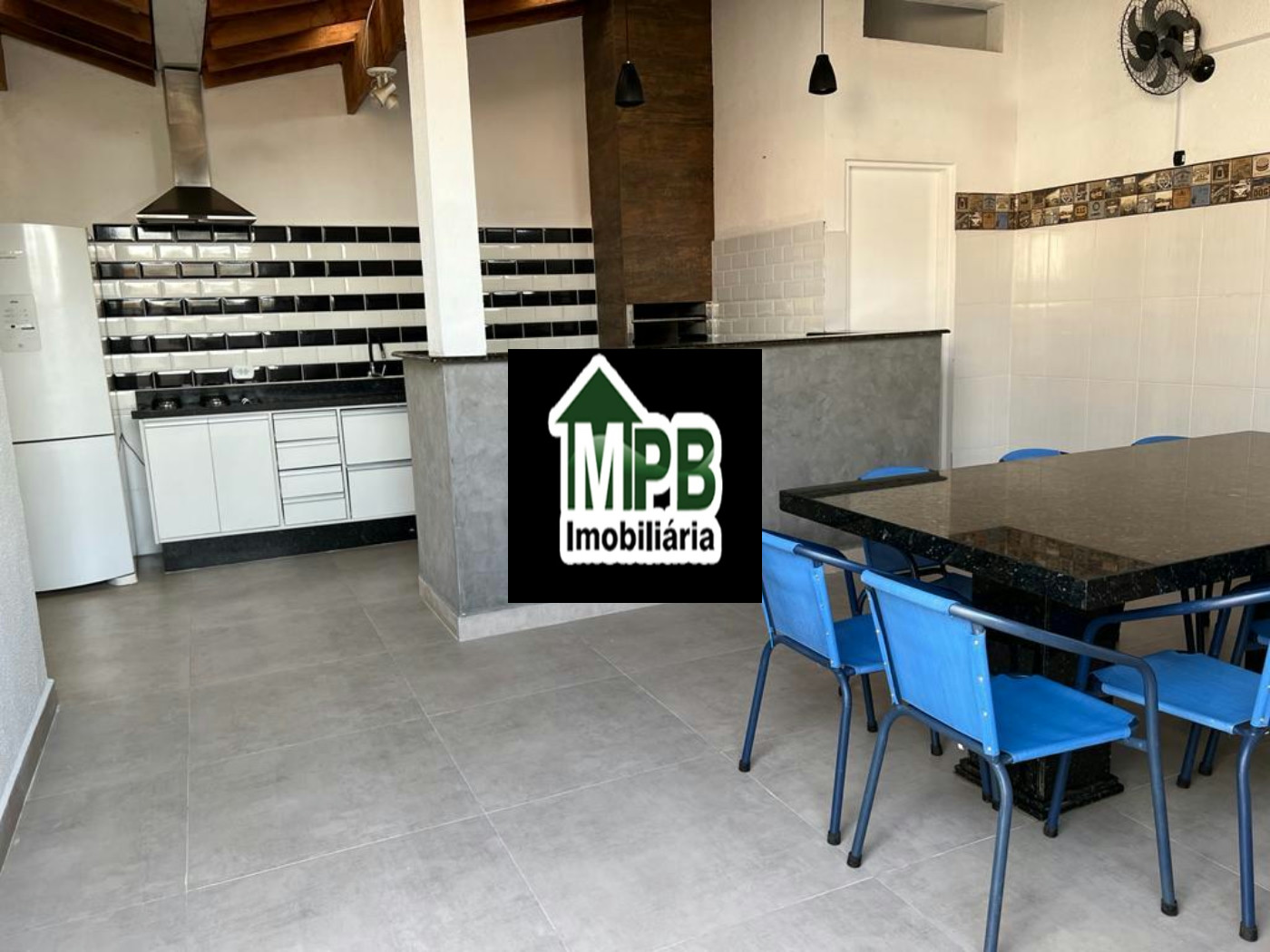 Casa à venda com 2 quartos no condomínio Villa Del Rey, Sorocaba - SP