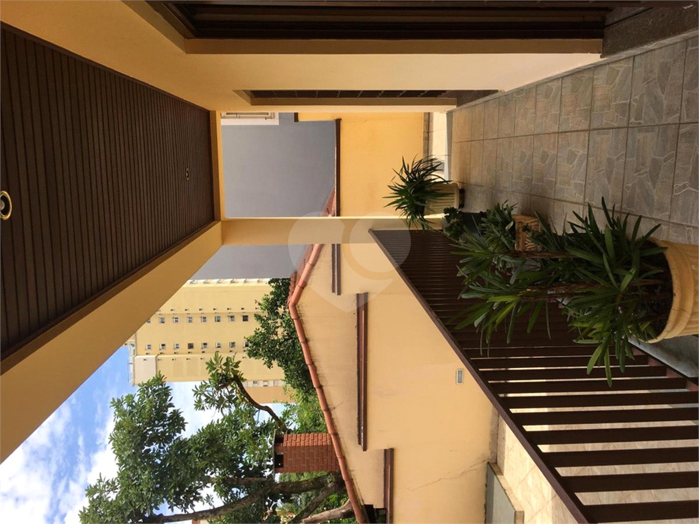 Casa à venda com 4 quartos, sendo 2 suítes,  em Vila Suzana, São Paulo, SP