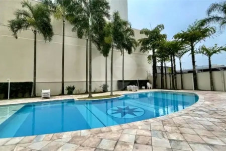 Apartamento à venda com 3 suítes em Vila Progredior, São Paulo, SP
