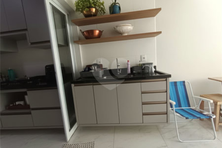 Casa à venda com 3 quartos, sendo 1 suíte,  no condomínio Ipes 2, Tatuí - SP