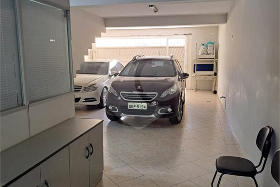 Sobrado à venda com 3 quartos em Tremembé, São Paulo, SP