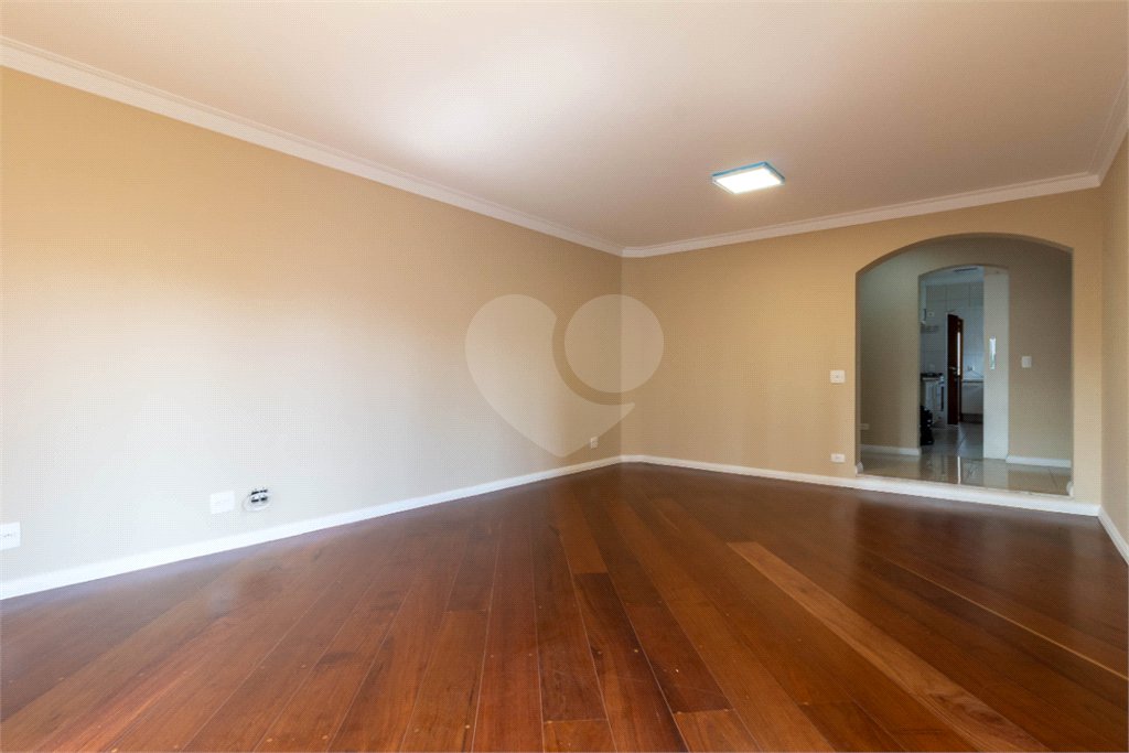 Apartamento à venda com 3 quartos, sendo 1 suíte, em Brooklin, São Paulo, SP