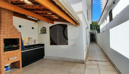 Sobrado à venda com 3 quartos, sendo 1 suíte, em Vila Firmiano Pinto, São Paulo, SP