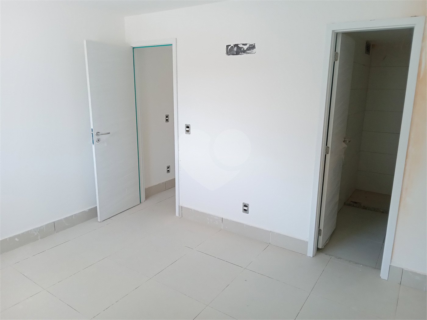Apartamento à venda com 2 quartos, sendo 1 suíte,  em Tijuca, Rio de Janeiro, RJ