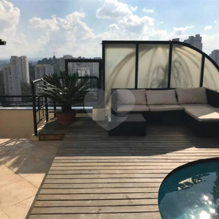 Cobertura à venda com 3 quartos, sendo 1 suíte,  em Vila Andrade, São Paulo, SP