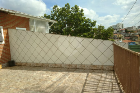 Sobrado à venda com 3 quartos, sendo 1 suíte, em Chora Menino, São Paulo, SP