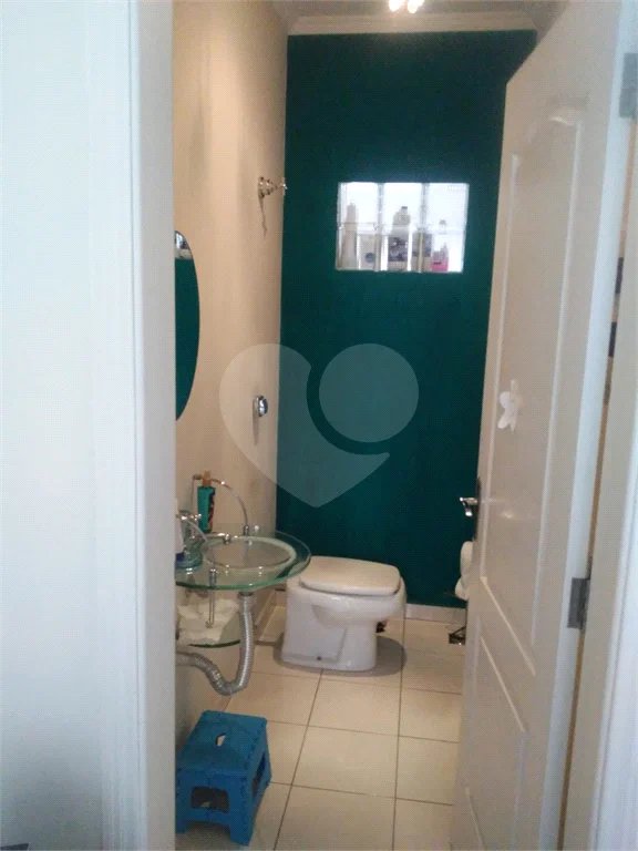 Casa à venda com 3 suítes no condomínio Residencial dos Lagos, Itupeva - SP